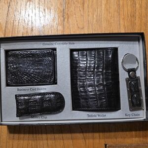 Croton Black Crocodile Accessory Set